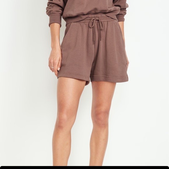 NWT OLD NAVY Extra High-Waisted Terry Shorts -- 3-inch inseam WARM TAUPE - Picture 2 of 5